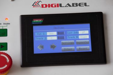 Цифровое устройство плоттерной высечки DIGIBLADE S