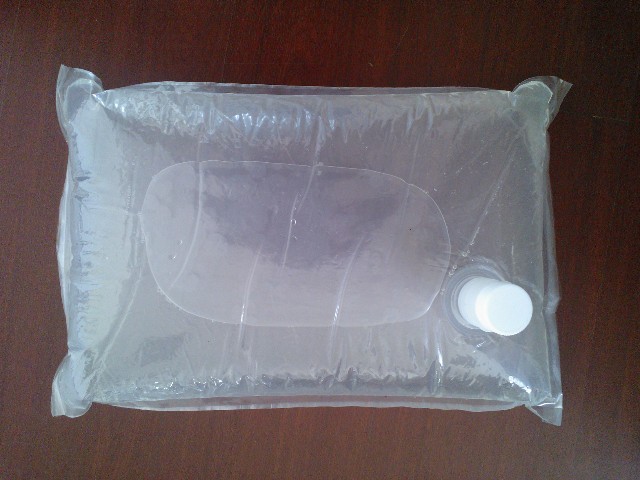 Пакетоделательная машина JUDING JDM 650-BIB для изготовления пакетов в коробе (Bag In Box)