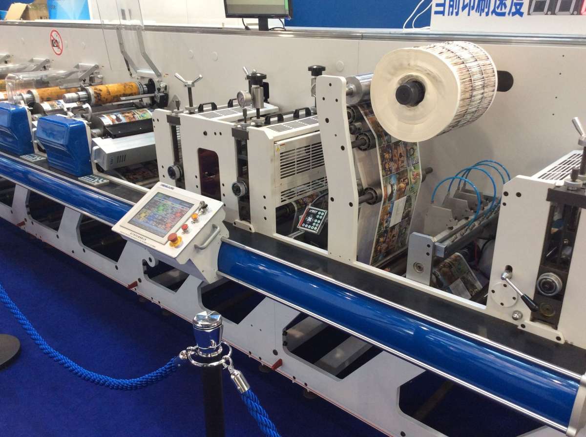 Сервоприводная флексомашина WEIGANG ZJR